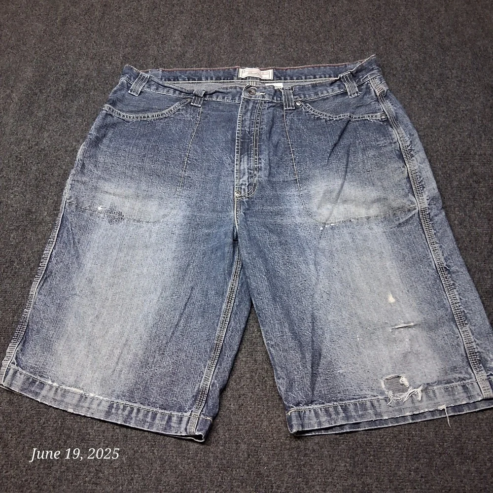 VTG Y2K Levi's Denim Shorts Men Size 38 Blue Faded Distressed 12
